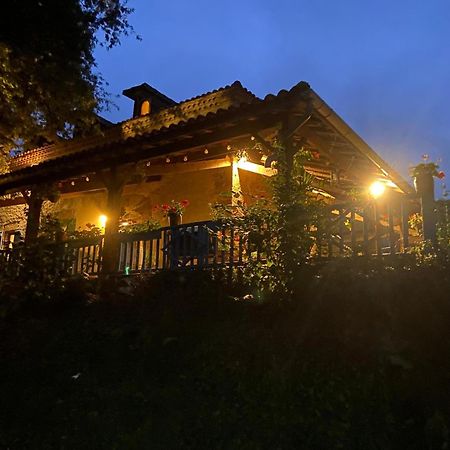 Maison D'Hotes Le Chai D'Armagnac Monguilhem Exterior foto